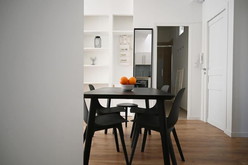 מרסיי Magnifique Appartement T4, Plage Des Catalans מראה חיצוני תמונה
